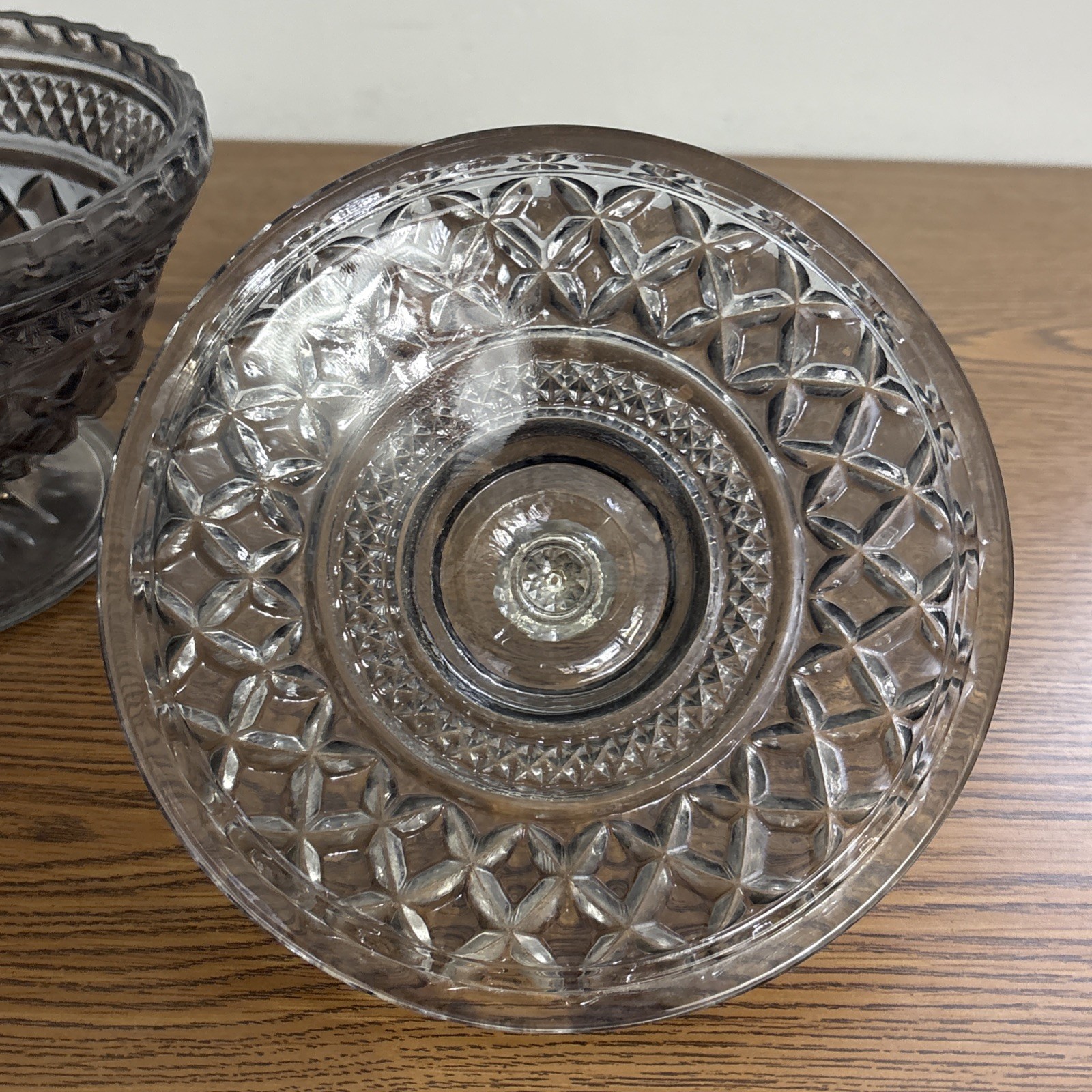 VTG Anchor Hocking Wexford 7.5” Diamond Smoky Gray Iridescent Candy Dish