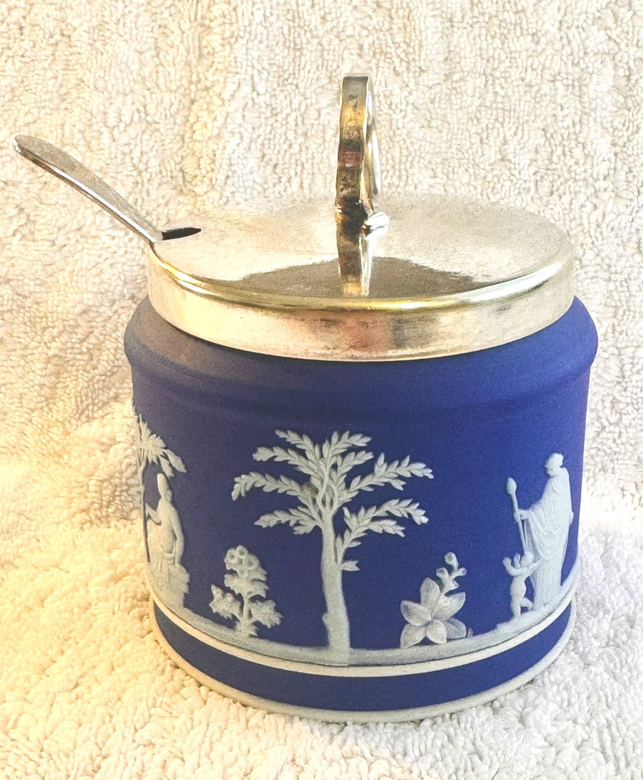 Vintage Wedgwood Blue Jasperware Jam Pot Jar with Lid and Spoon, circa 1925-1939