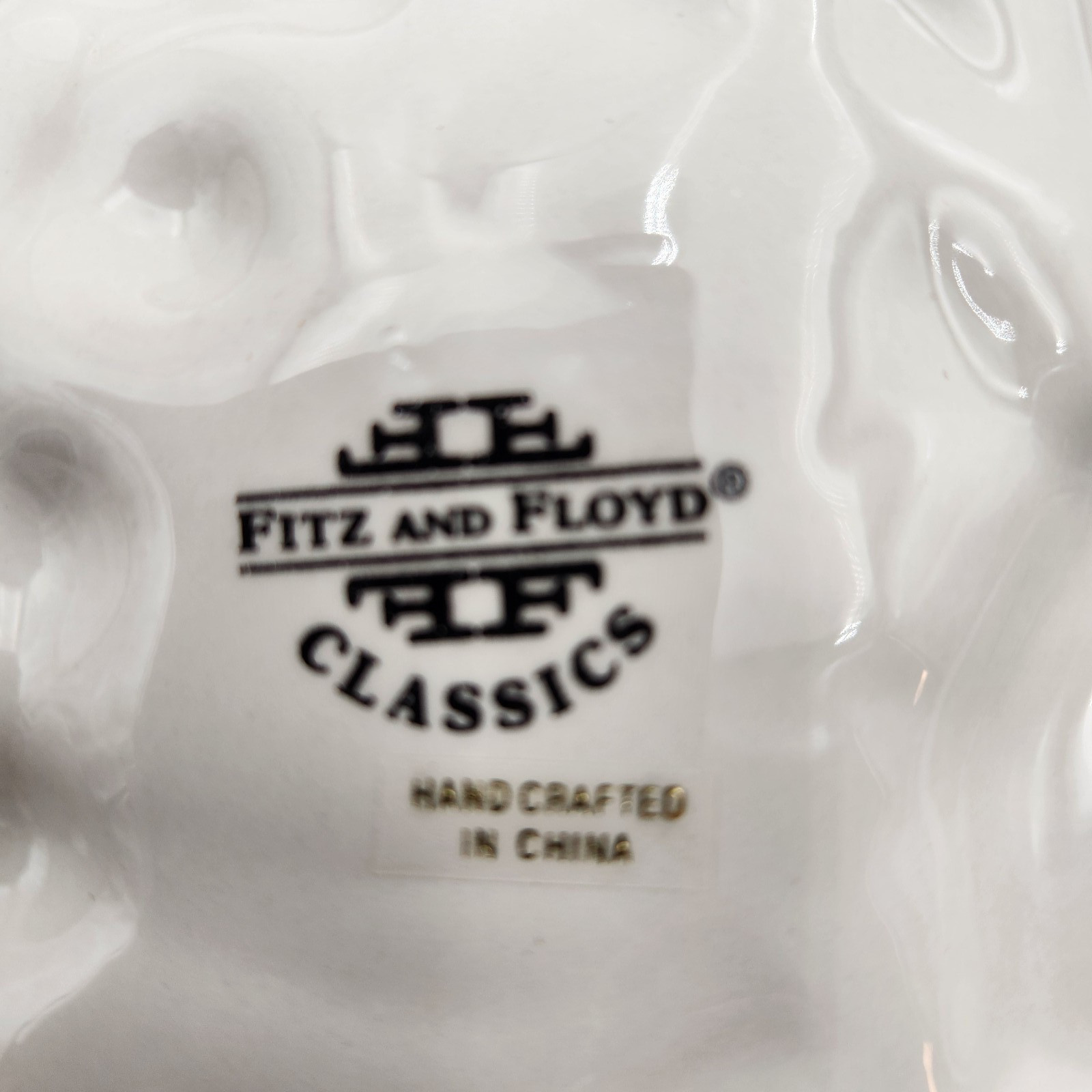 Fitz and Floyd Classics Country Gourmet Canape Plate Embossed Fruit Basketweave