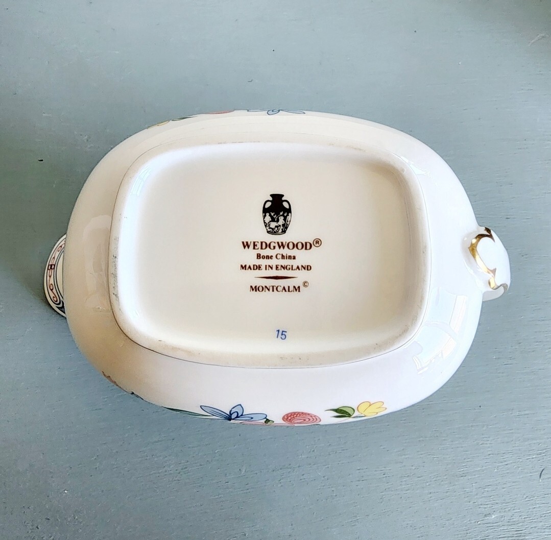 Wedgwood MONTCALM Gravy Boat Floral Blue Lines Triangle Band Gold Trim