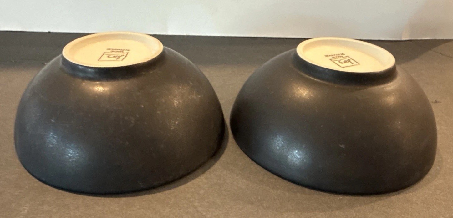 Lot of 2 Jars Cereal Soup Bowl Matte Black Green 5 1/2 Inches Made In France