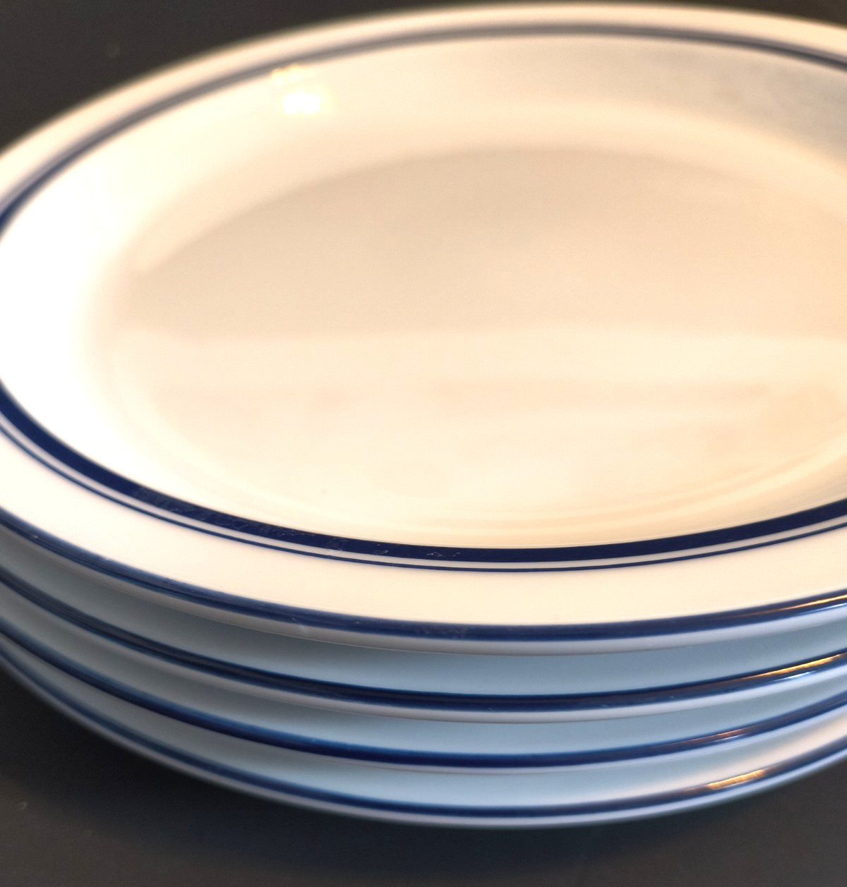4 Dansk Bistro Christianshavn 8 3/4″ Plates New Condition