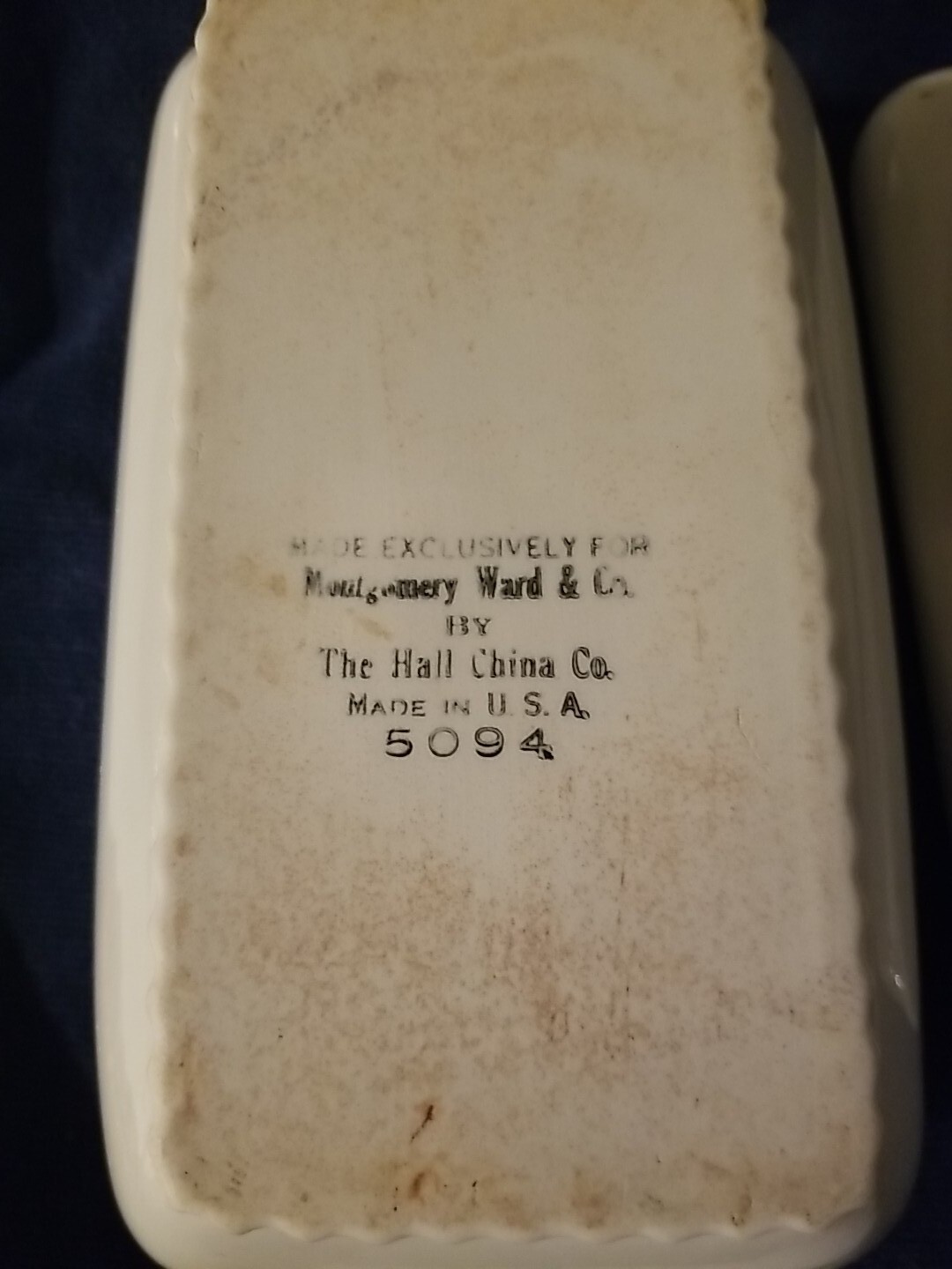 Montgomery Ward Refrigerator Dish by Hall China 5094 Ivory White Made in USA