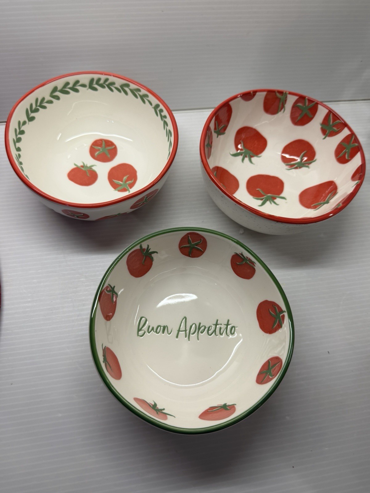 3 – Prima Design Ceramic 3 Bowl Set Tomatoes . New And Unique