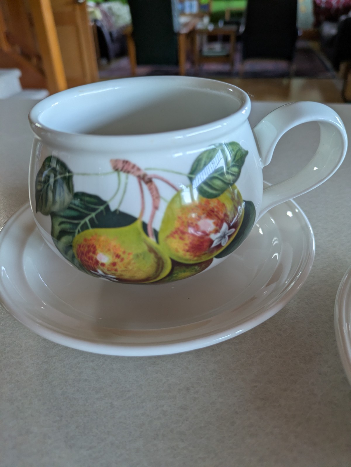 2 Portmeirion Pomona Breakfast Cup & Saucer Sets Red Currant Pear England