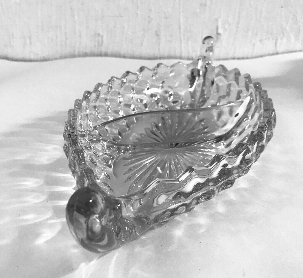 ELEGANT FOSTORIA GLASS, USA: “AMERICAN” OVAL DIVIDED DISH 11-3/4 INCHES LONG