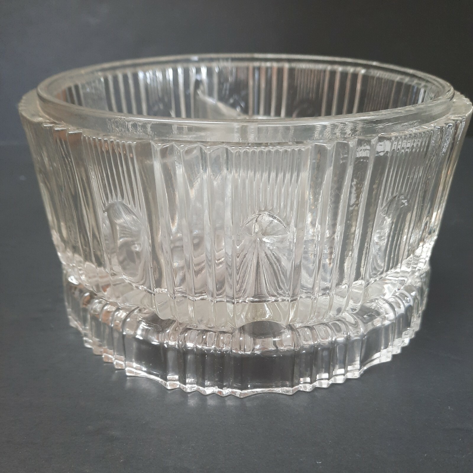 70’s Glass Round w/ Lid 3-Section Relish, Candy, 6″ Serving Dish Bowl