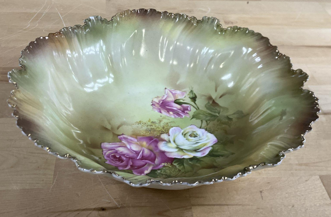 Pristine RS Prussia Red Mark Variation Mold Bowl Hand Painted Roses