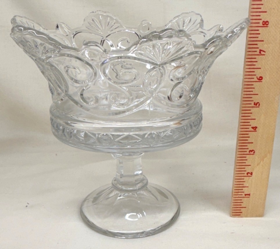 Elegant Vintage Fostoria Glass Clear Crown Pedestal Footed Bowl 9″