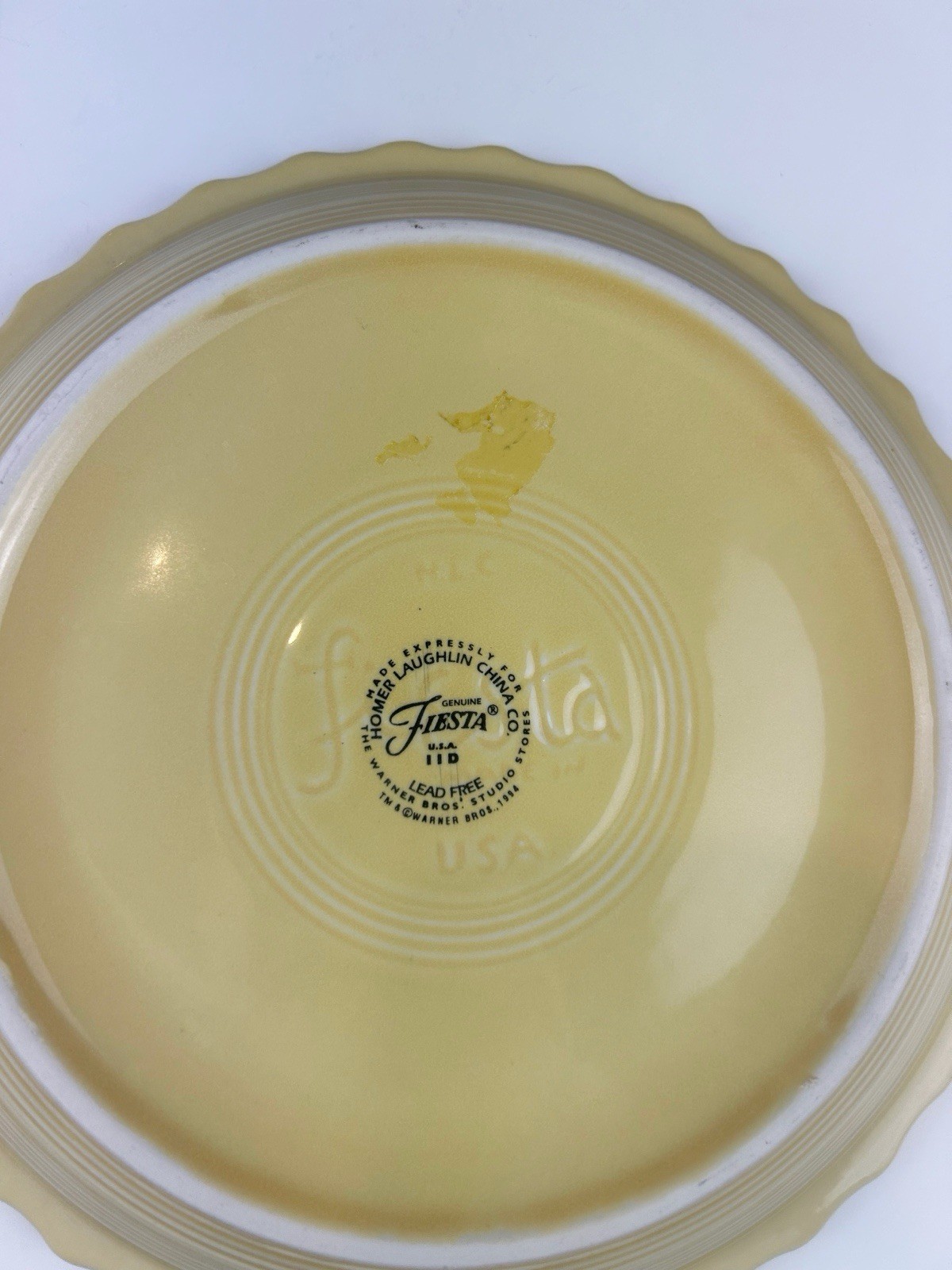 Fiesta Ware ‘Sufferin Succotash’ Sylvester The Cat Looney Tunes Pie Plate 1994