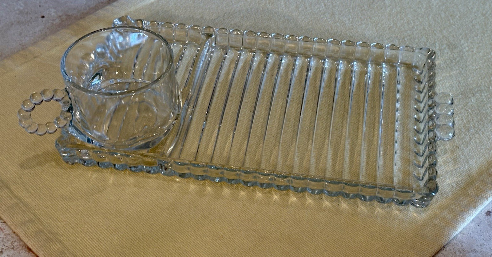 Vintage Glass Sip And Smoke Luncheon Snack Tray Nostalgia Home Decor