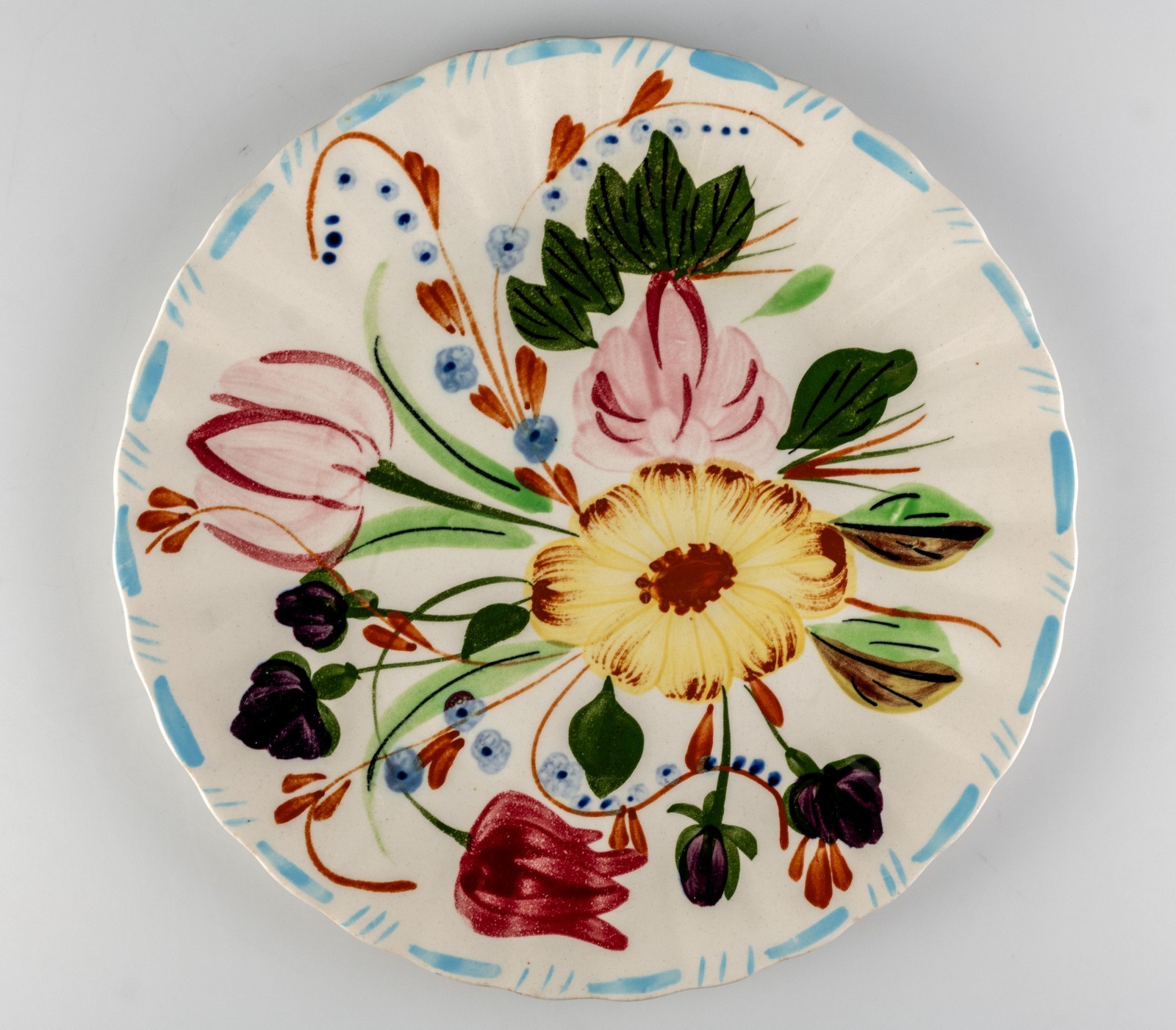 2 VTG Blue Ridge Southern Potteries Dinner Plates Grandmother’s Garden 10.25″