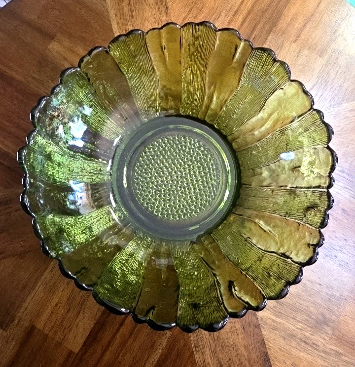 Vintage Indiana Glass Olive Green Display Bowl-Retro Centerpiece Bowl-Fruit Bowl