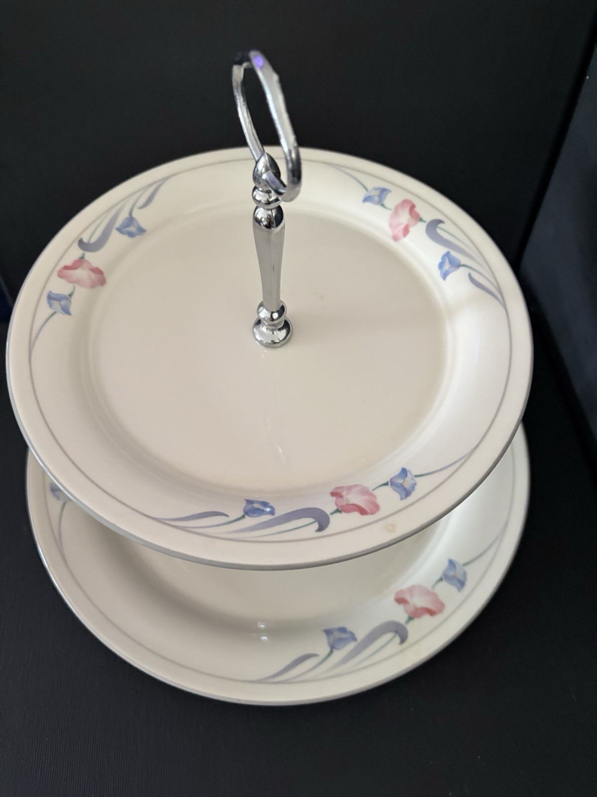 Lenox Glories on Grey 2 Tiered Tidbit/Dessert Tray