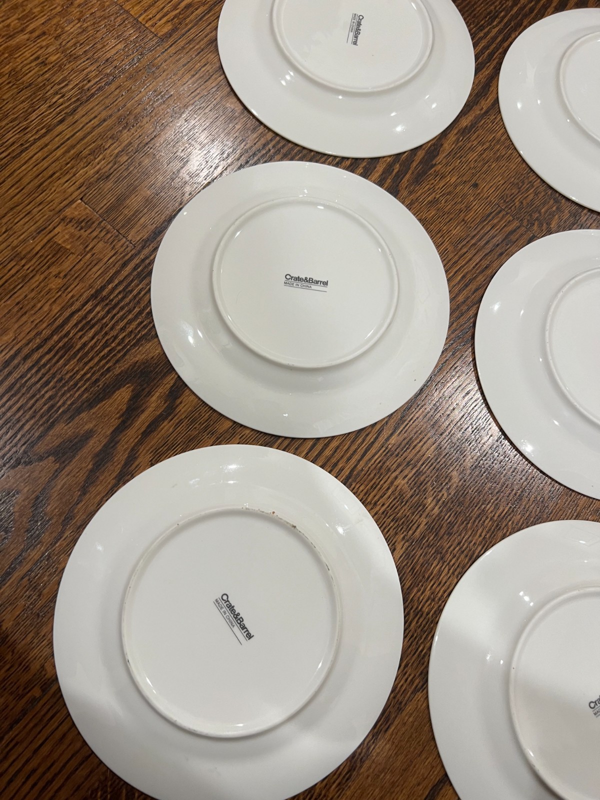 6 CRATE & BARREL ‘Berry Sprigs’ 7½” SALAD/DESSERT PLATES: Fruits & Leaves (6)