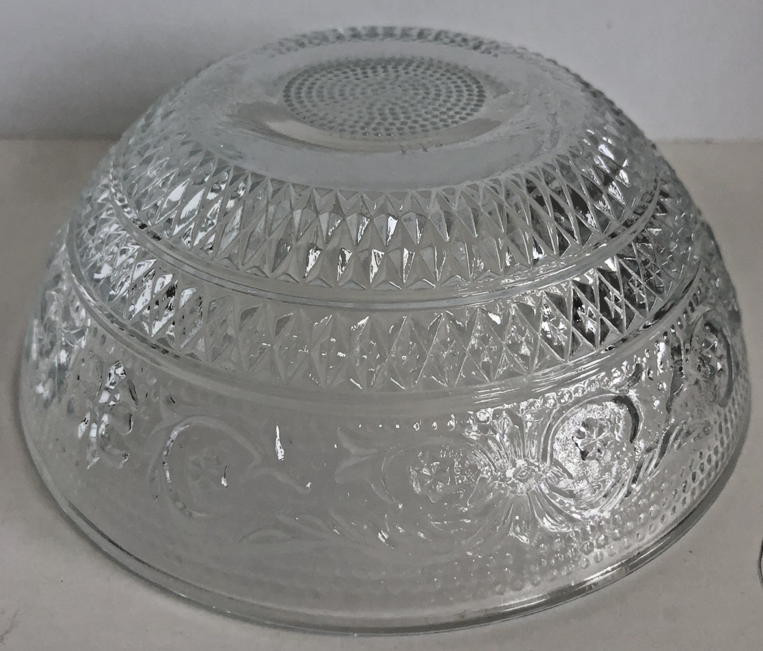 Vtg KIG Malaysia Crystal Sandwich Fleur de Lis Pattern Bowls 5 3/8″ Clear Set 2