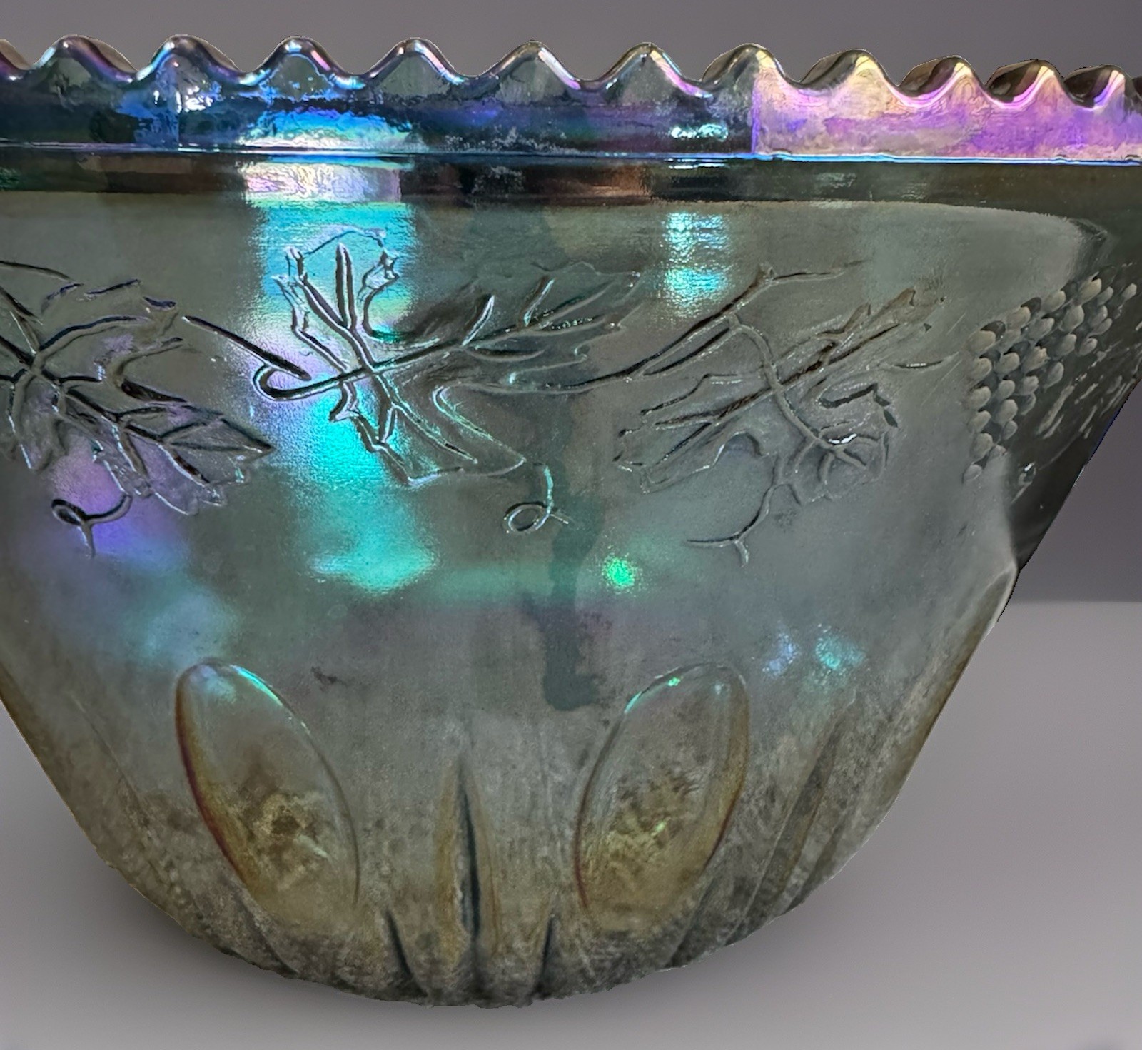 Indiana Glass Blue Carnival Glass Harvest Grape Punch Bowl Set w/ 12 Cups Used