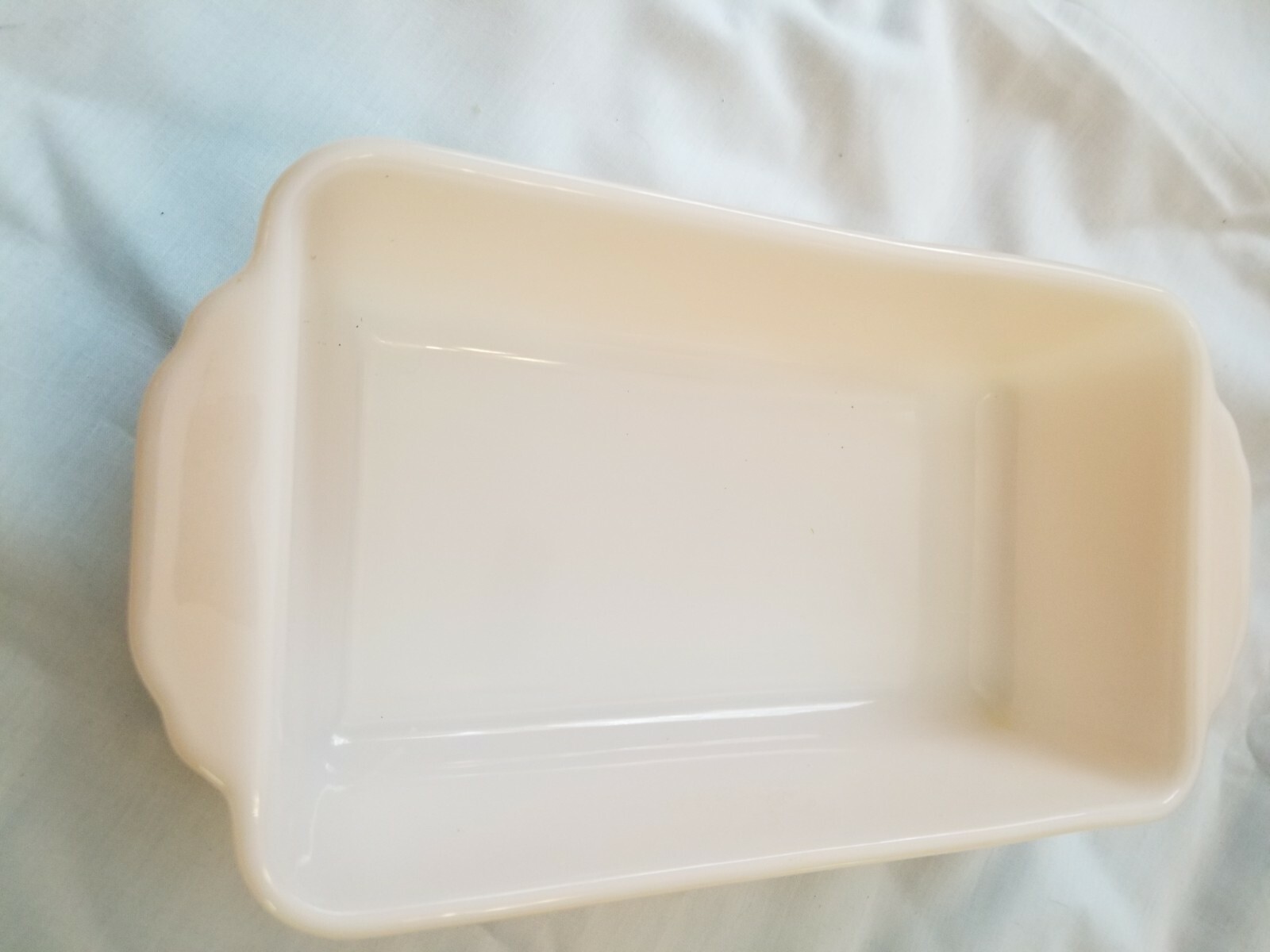 Fire King 1 Qt #409 Peach Lusterware Luster Lustre Loaf Pan iridescent