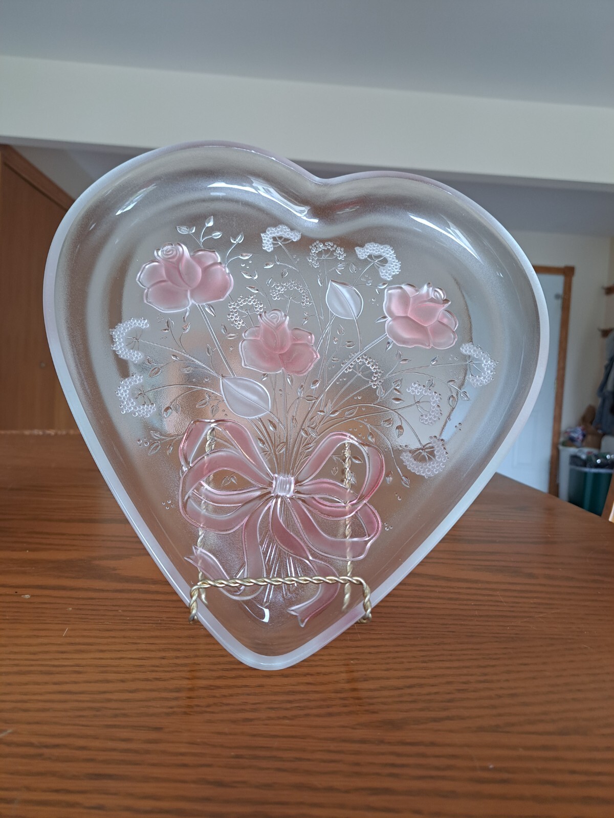 Mikasa Crystal GlassVintage Valentine Heart Shaped Serving Plate w/ Pink Roses
