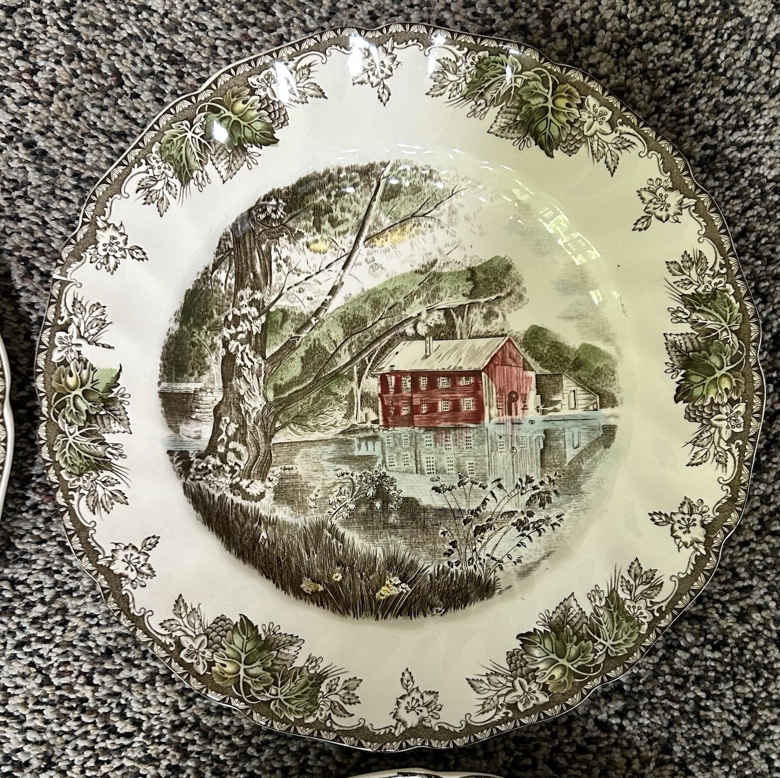Vtg The Friendly Village 4 Plates Covered Bridge Old Mill Johnson Bros England