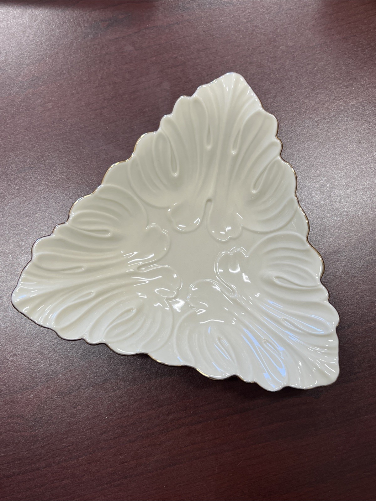 Vintage LENOX Triad Leaf Embossed Triangle Candy Nut Trinket Dish 24K Gold Trim