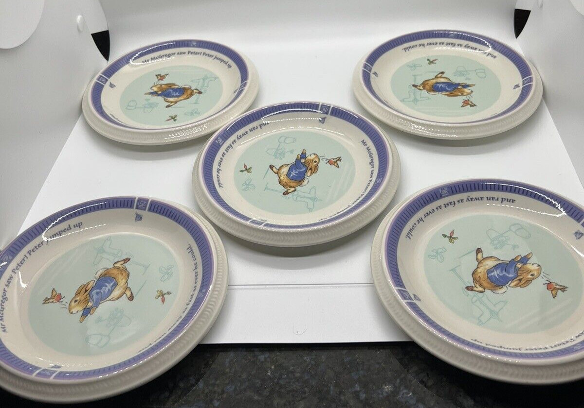 Wedgwood plate Easter Frederick Warne & Co 2001 “Peter Rabbit” 6″ bread plate