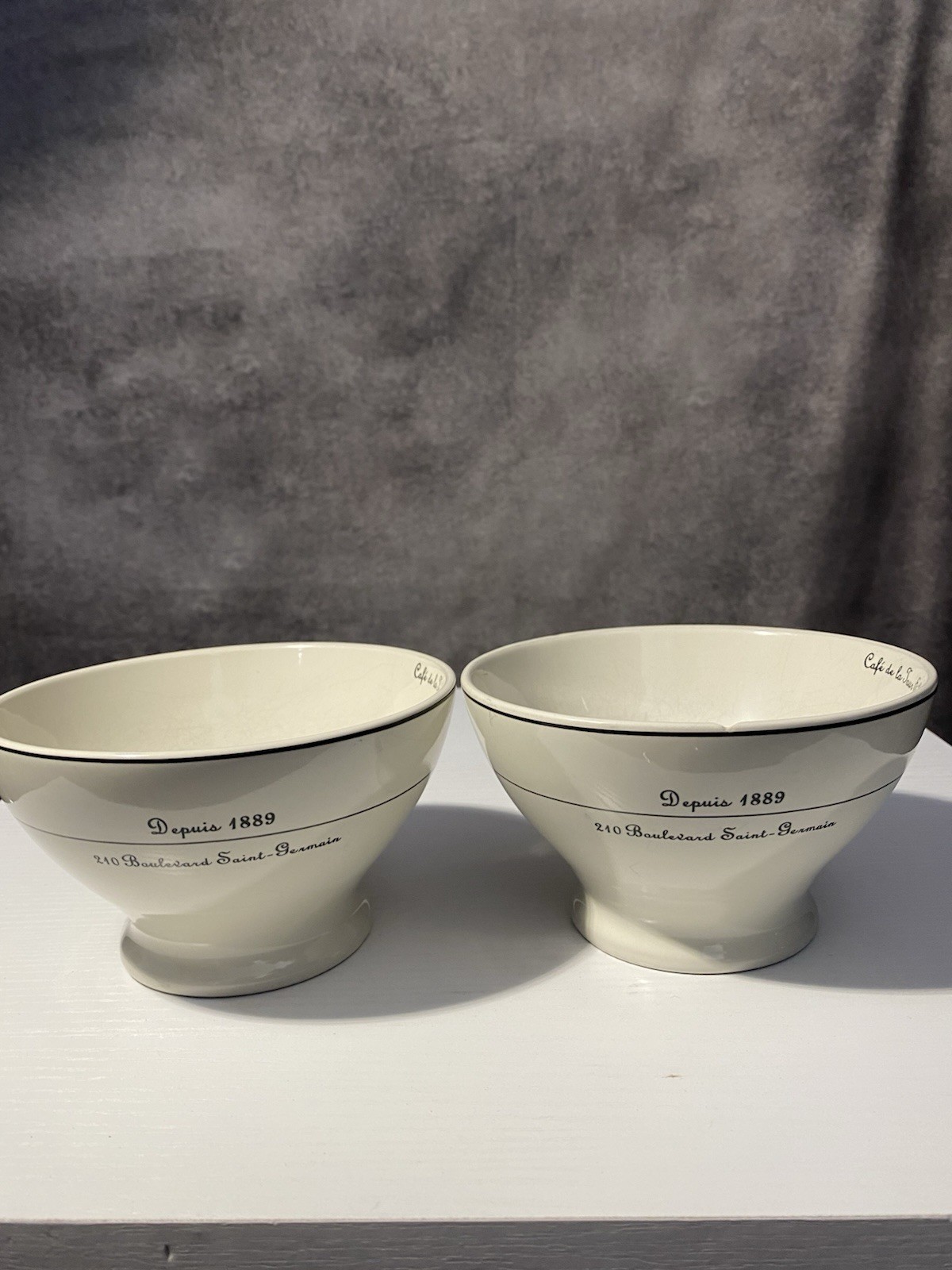 Kiss That Frog Set of 2 Ceramic Bowls Café de la Tour Eiffel 5in Thailand