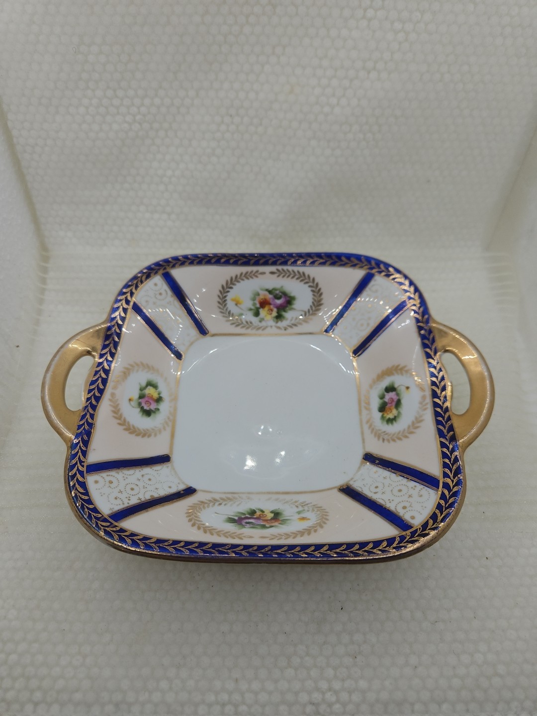 VTG Noritake Gold Cobalt Flower Pattern Handle Bowl 7x6x1 1/2 Inches Approx