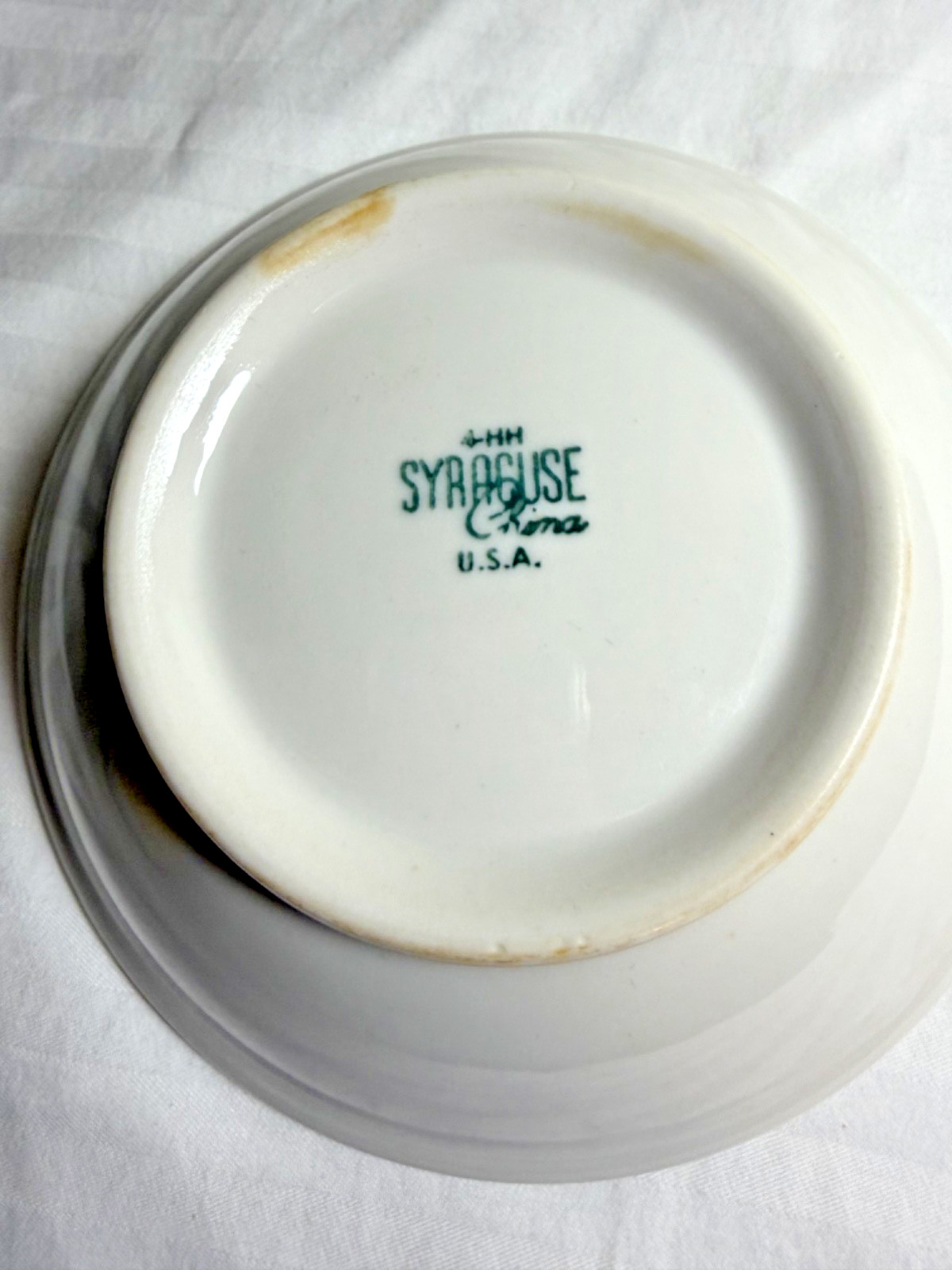 Vintage 4HH Syracuse China Old Ivory pattern bowl – maroon floral transferware