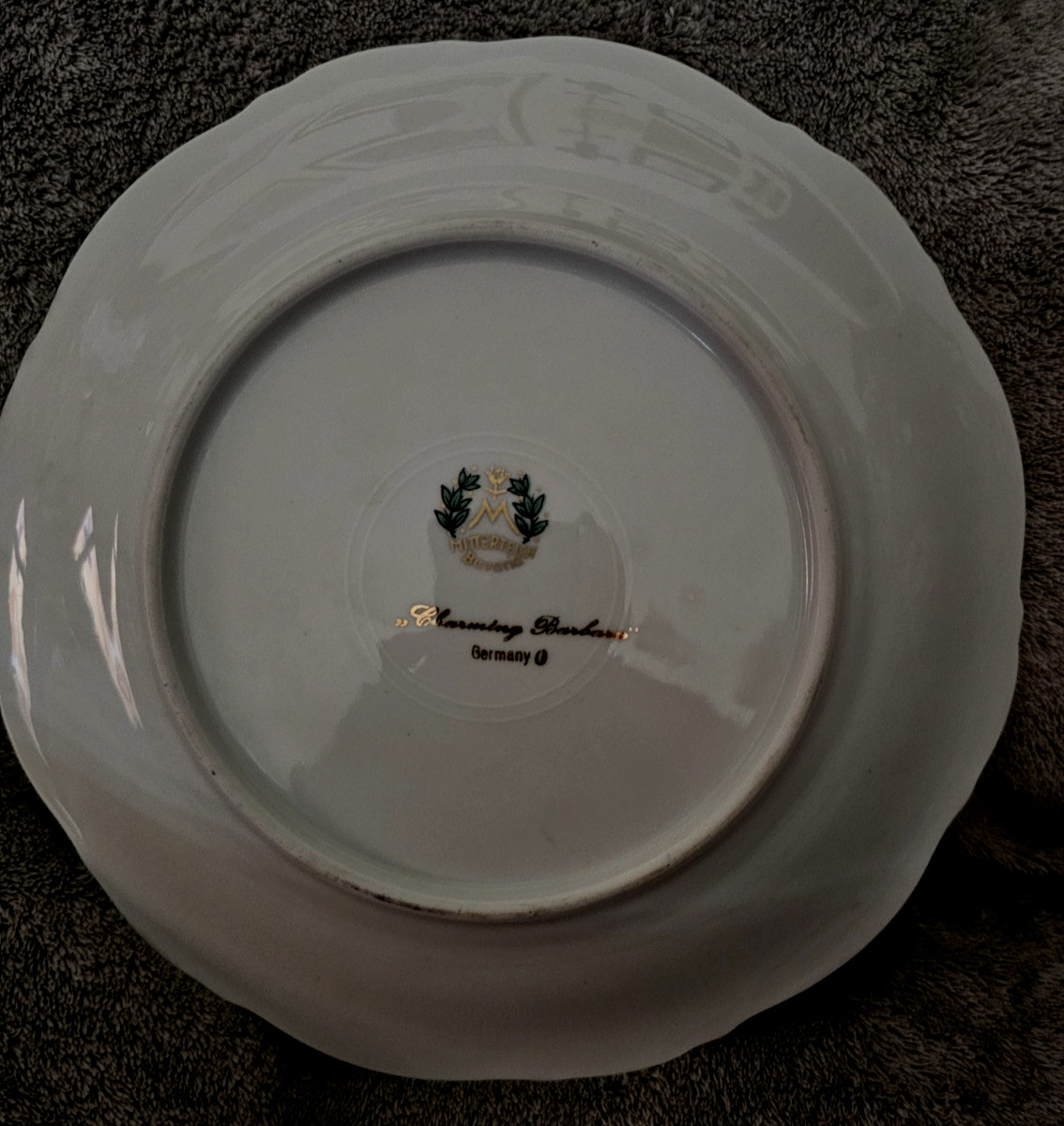 Mitterteich Bavaria “Charming Barbara” Salad/Dessert Plate ~ 7.75 in~Germany