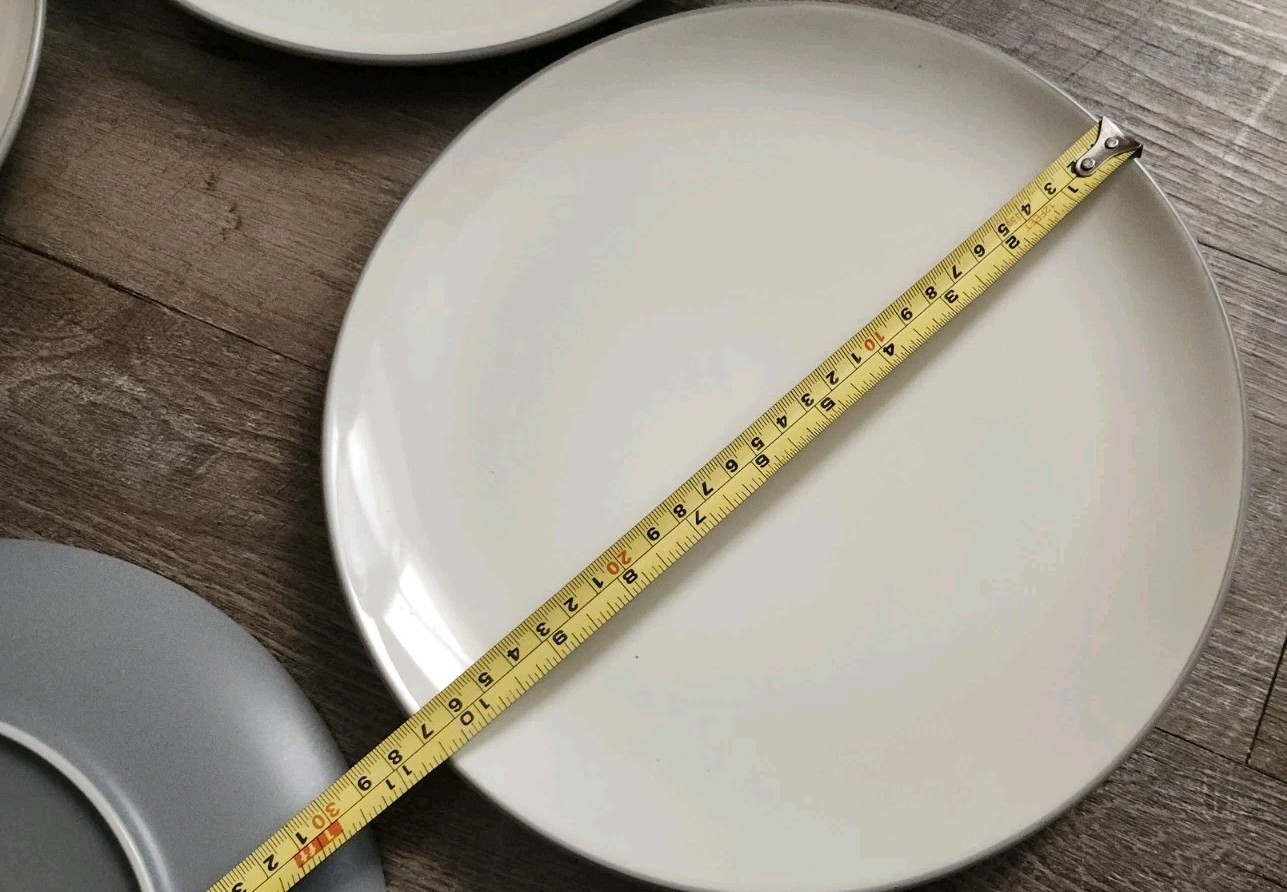 Set of 4 Colorwave Slate 5107 Noritake Dinner Plates Gray Cream Stoneware