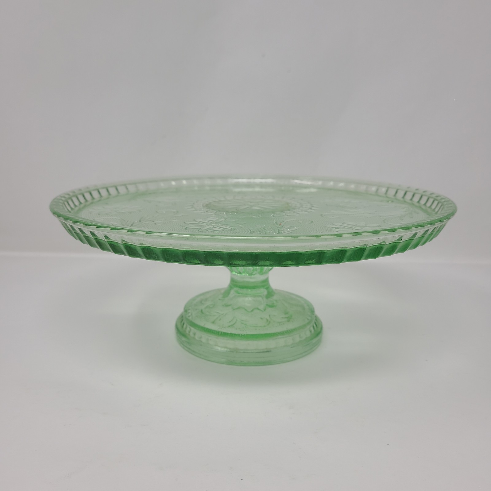 Vintage Tiara Pedestal Cake Stand Chantilly Green Glass Sandwich Pattern Indiana