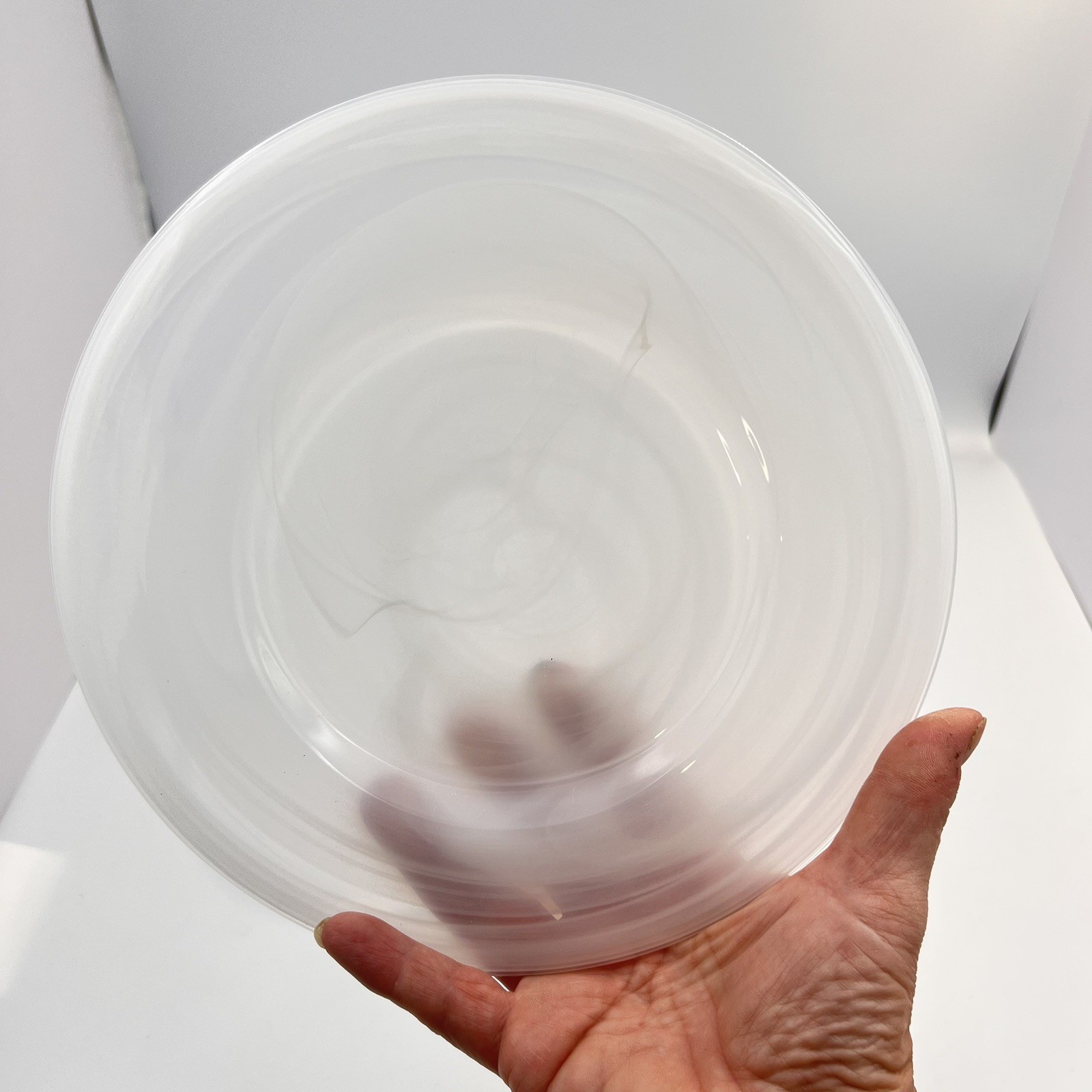 Set of 4 Alabaster White Swirl Glass Salad Dessert Plates 8 3/4 inches
