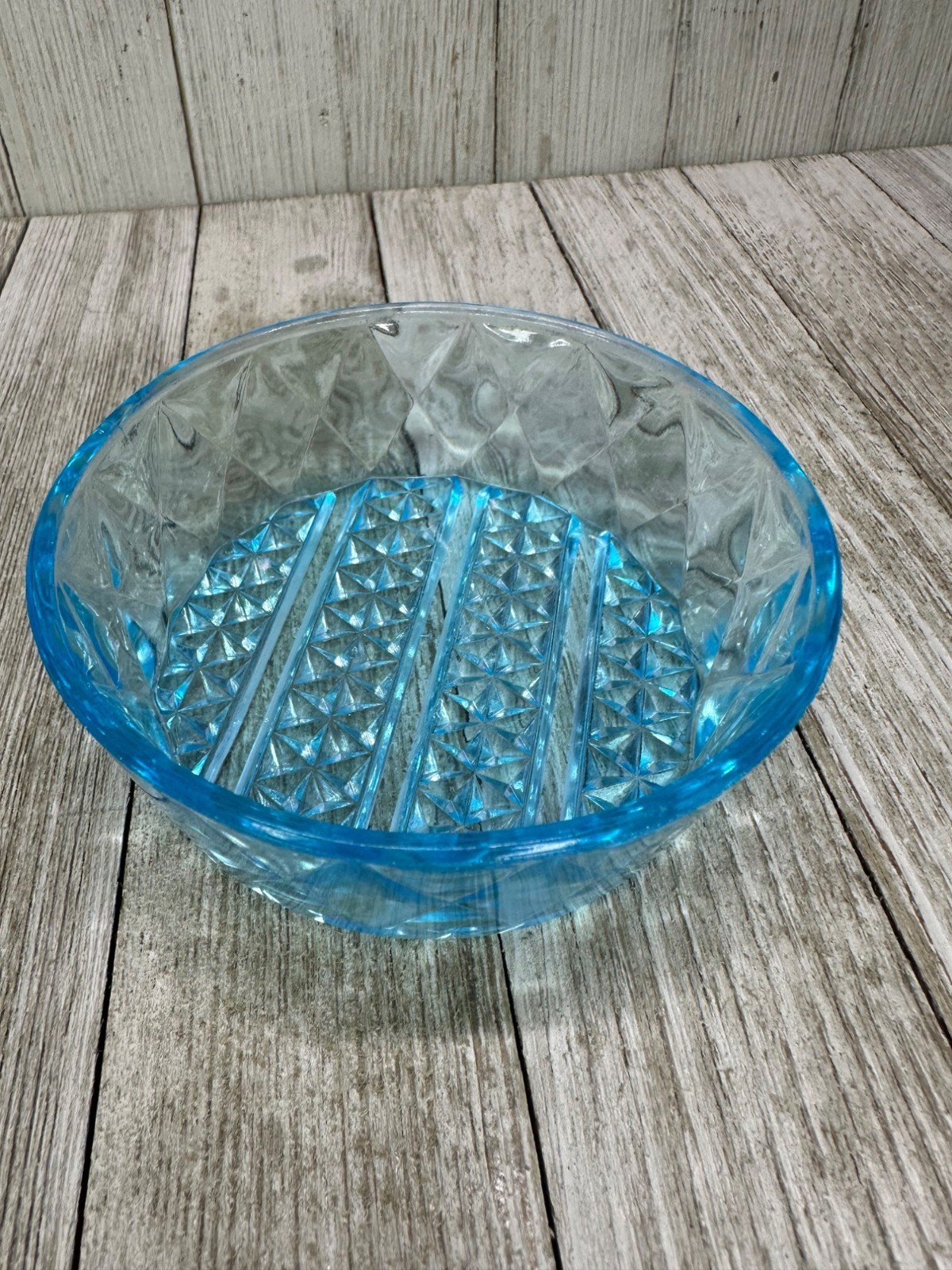Vtg EAPG Bryce Brothers Style Ramekin Bowls 4″ DIA Diamond Blue Glass Set of 4