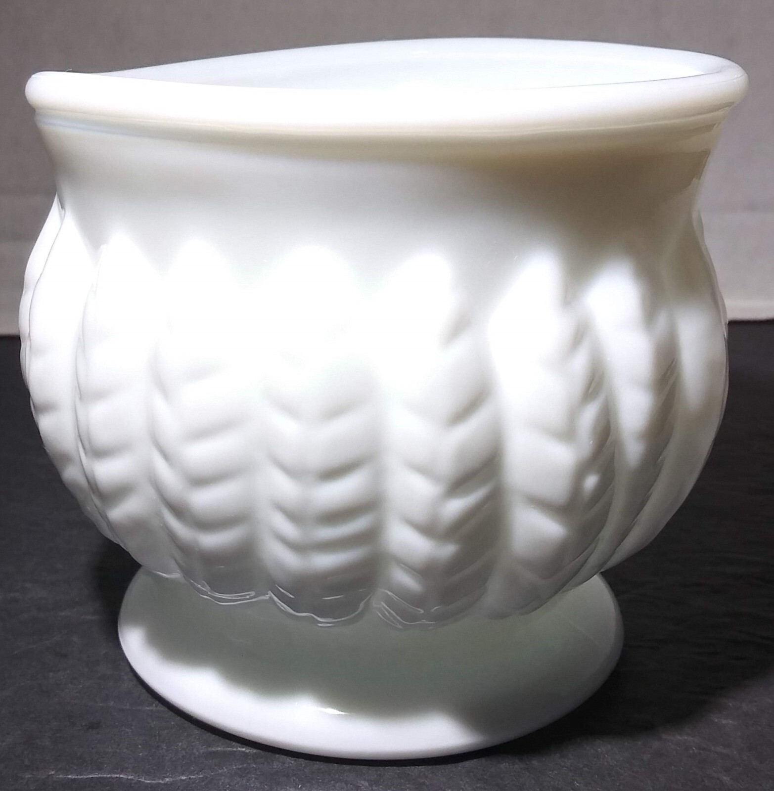 Vintage RANDALL White Milk Glass Flower Vase PLANTER Bowl FEATHER WHEAT Pattern