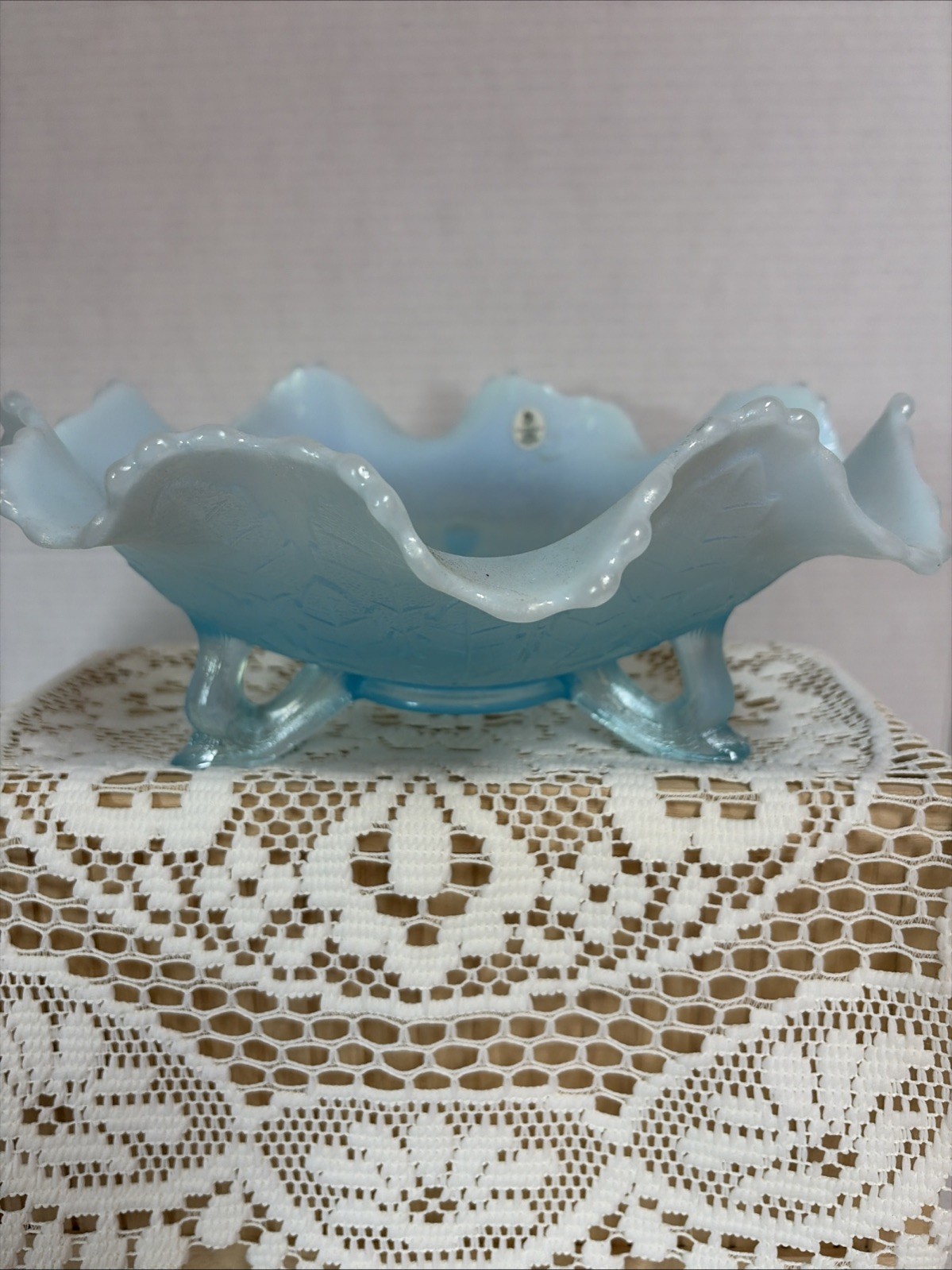 Fenton 100th Anniversary Blue Opalescent Ruffled 3ftd Bowl 11×4” RARE Sticker