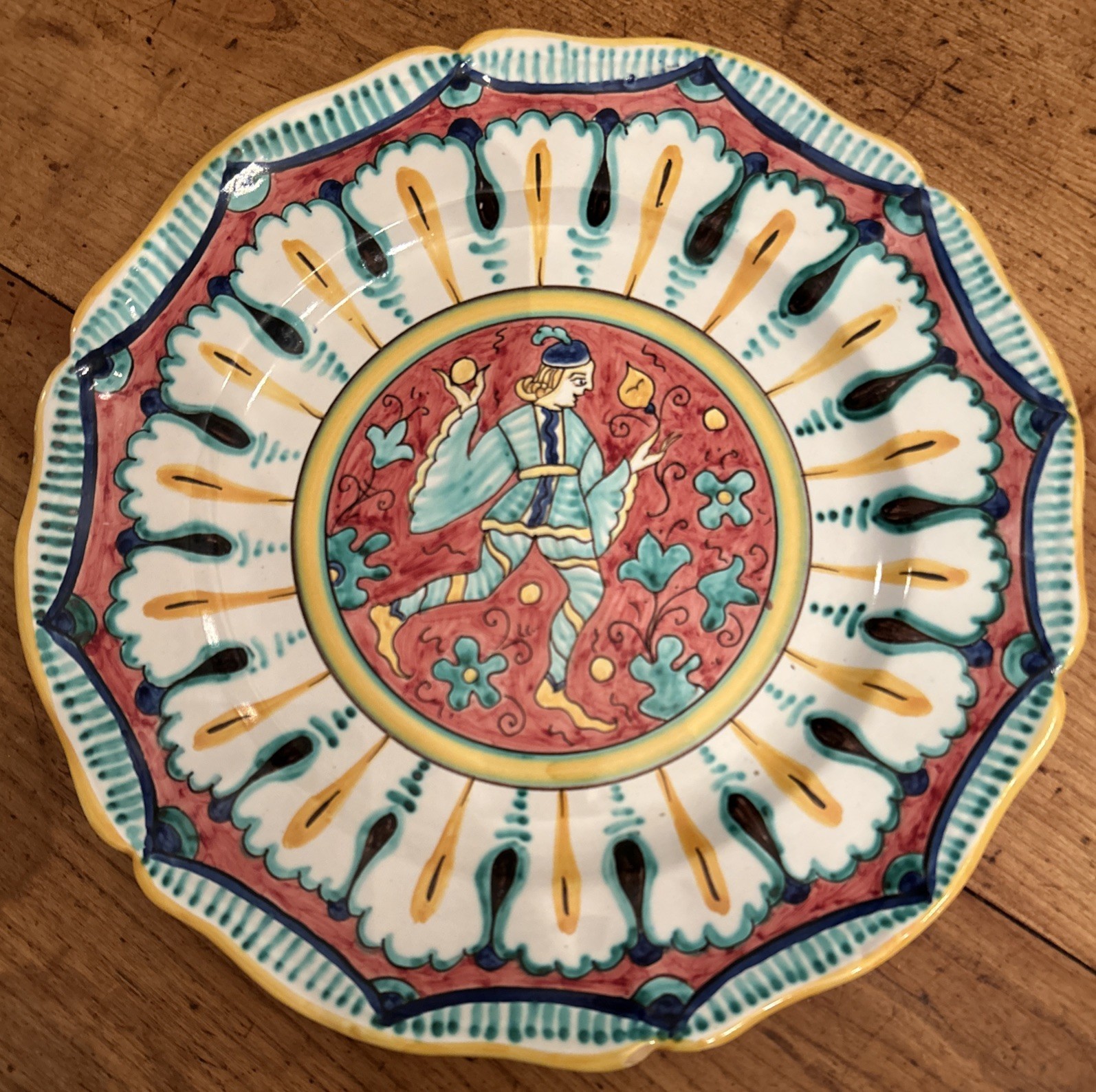 Set of 4 Deruta Majolica Pottery Renaissance Man And Woman 11″ Dinner Plates
