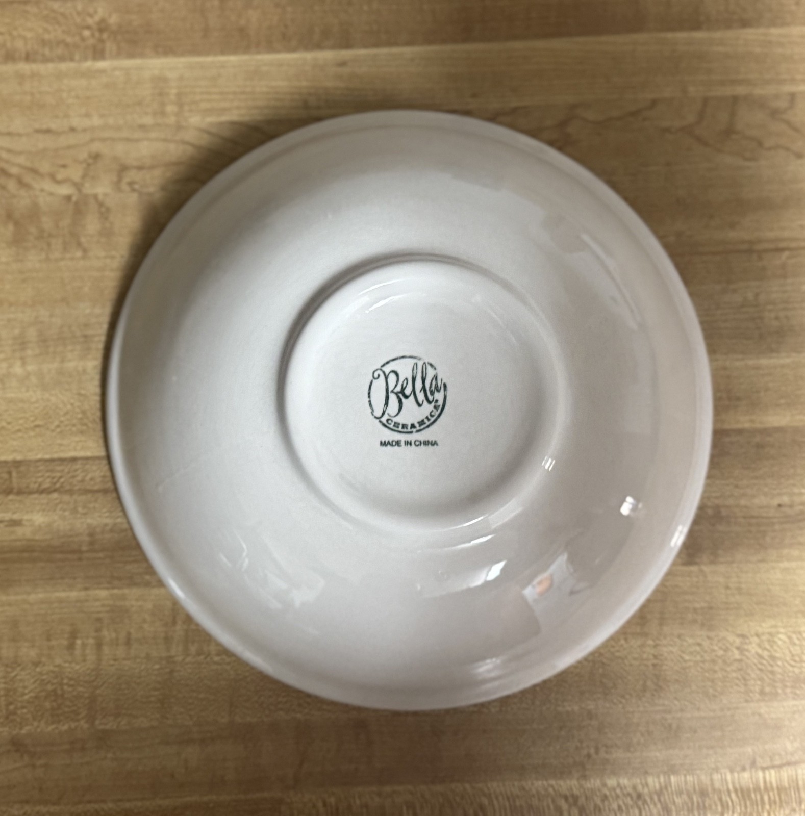 Alfresco by Bella Ceramica 9” Serving Bowl/HAND PAINTED/fruit and leaf design