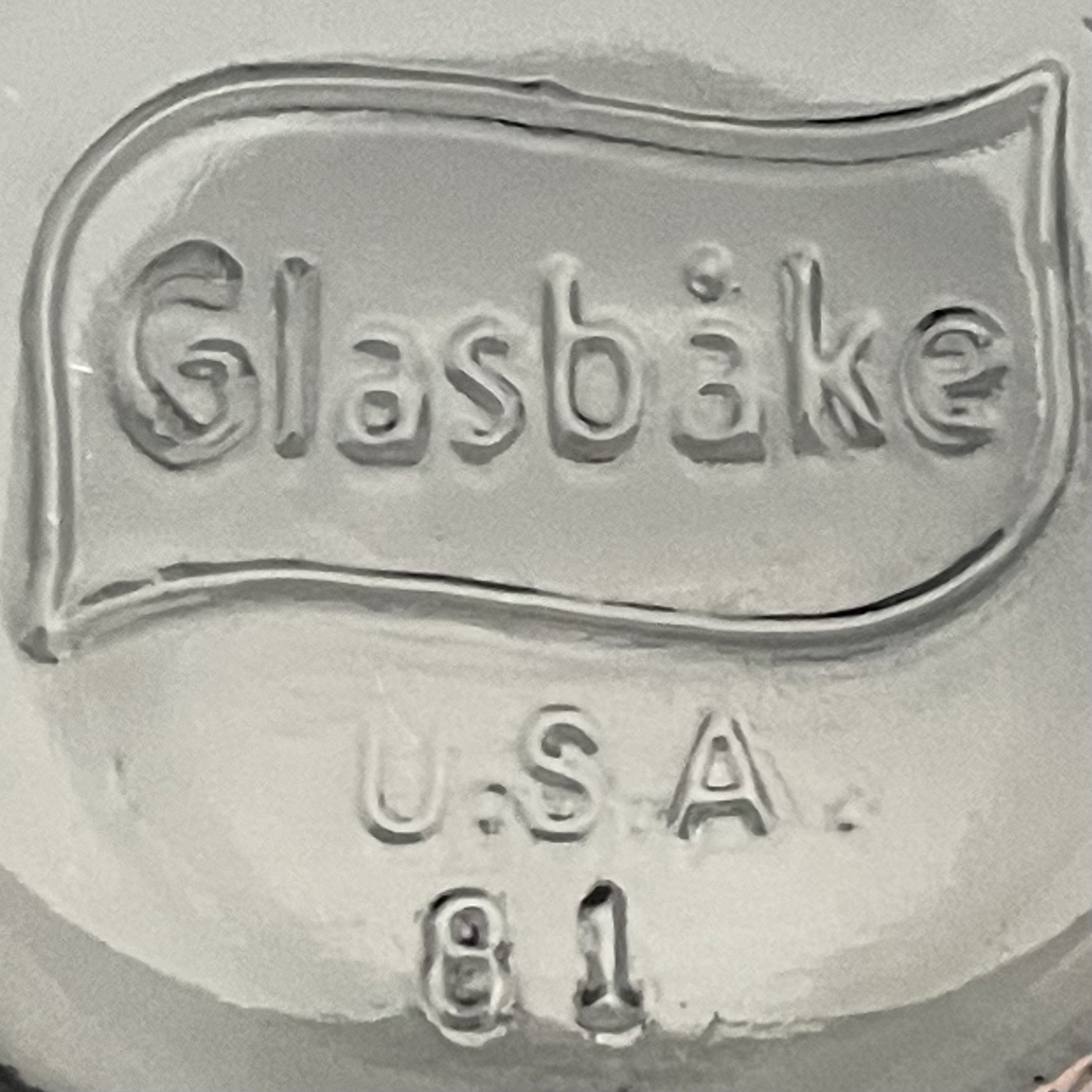 Glasbake Coffee Hottle Carafe/Decanter/Bottle c1950s Made in USA 5.75″tall 12oz