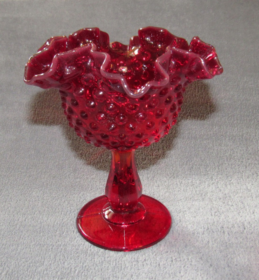 ​Vintage FENTON Ruby Red Hobnail Glass Ruffled Compote Candy Dish Pedestal 6″