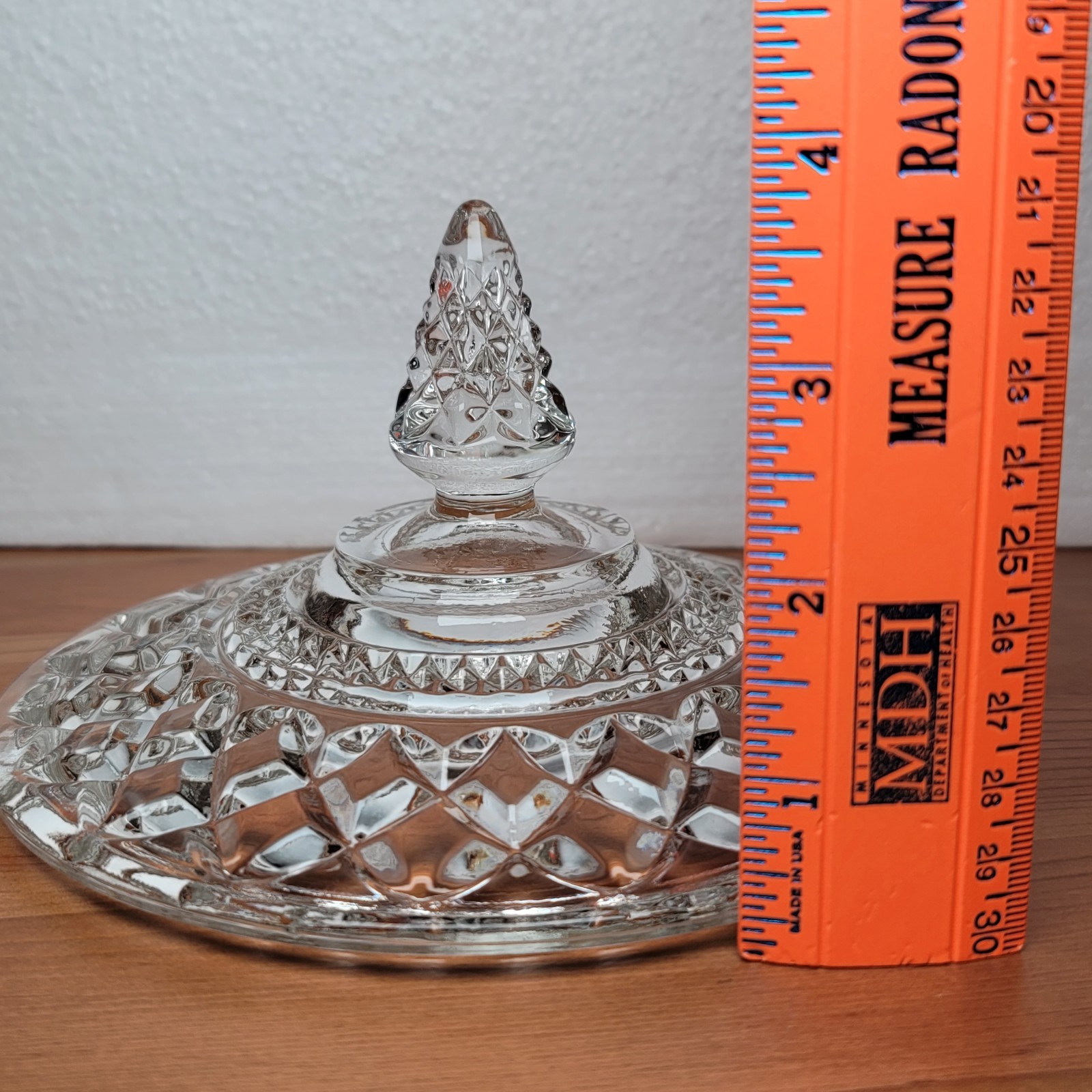 Anchor Hocking Wexford Covered Candy Dish Pedestal Crystal Glass w Lid 7.5 In