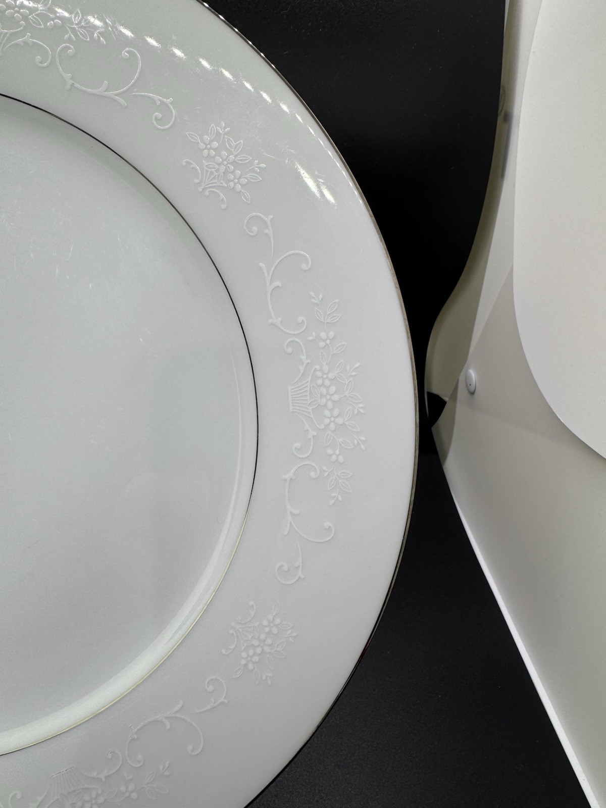 Vintage Noritake Whitehall 6115 Dinner Plates Platinum Trim