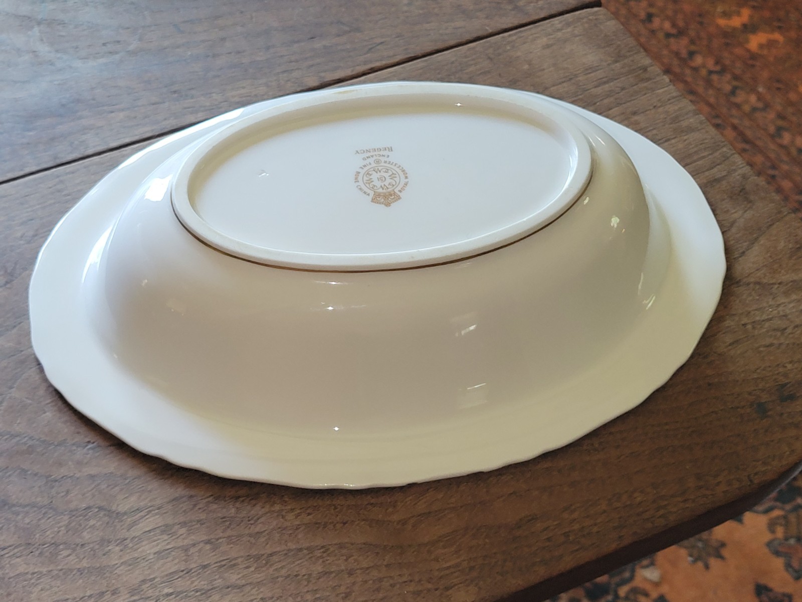 1980s Vintage ROYAL WORCESTER Fine Bone China REGENCY BLUE 10″ Oval Serving Bowl