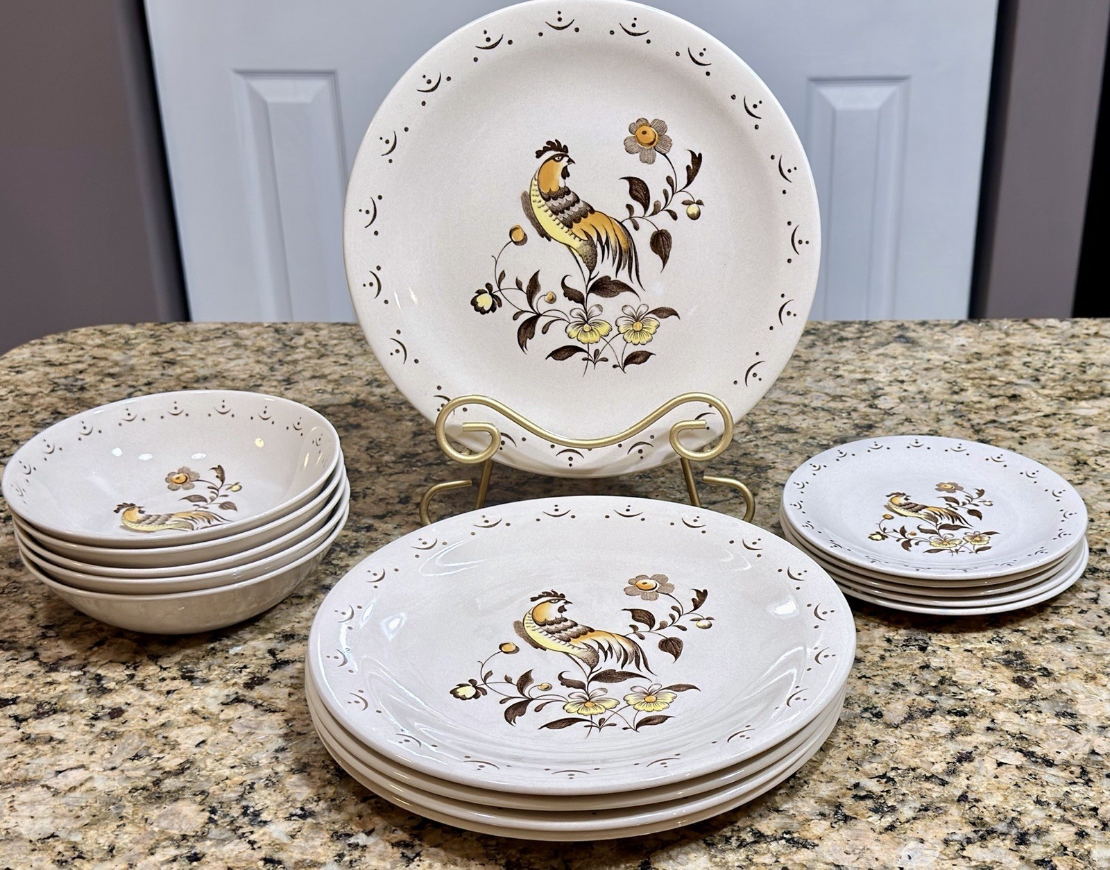 Vintage Johnson Bros Sun Up 15pc Dinner Set Staffordshire Old Granite England EC