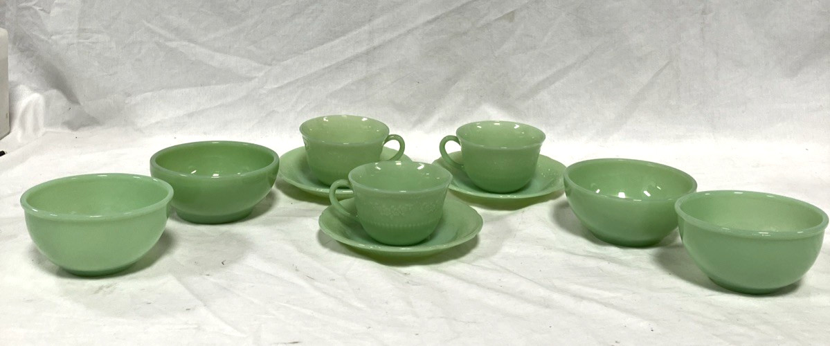 Fire-King Alice Jadeite Green Dish Lot 3 Cup & Saucer Sets + 4 Bowls