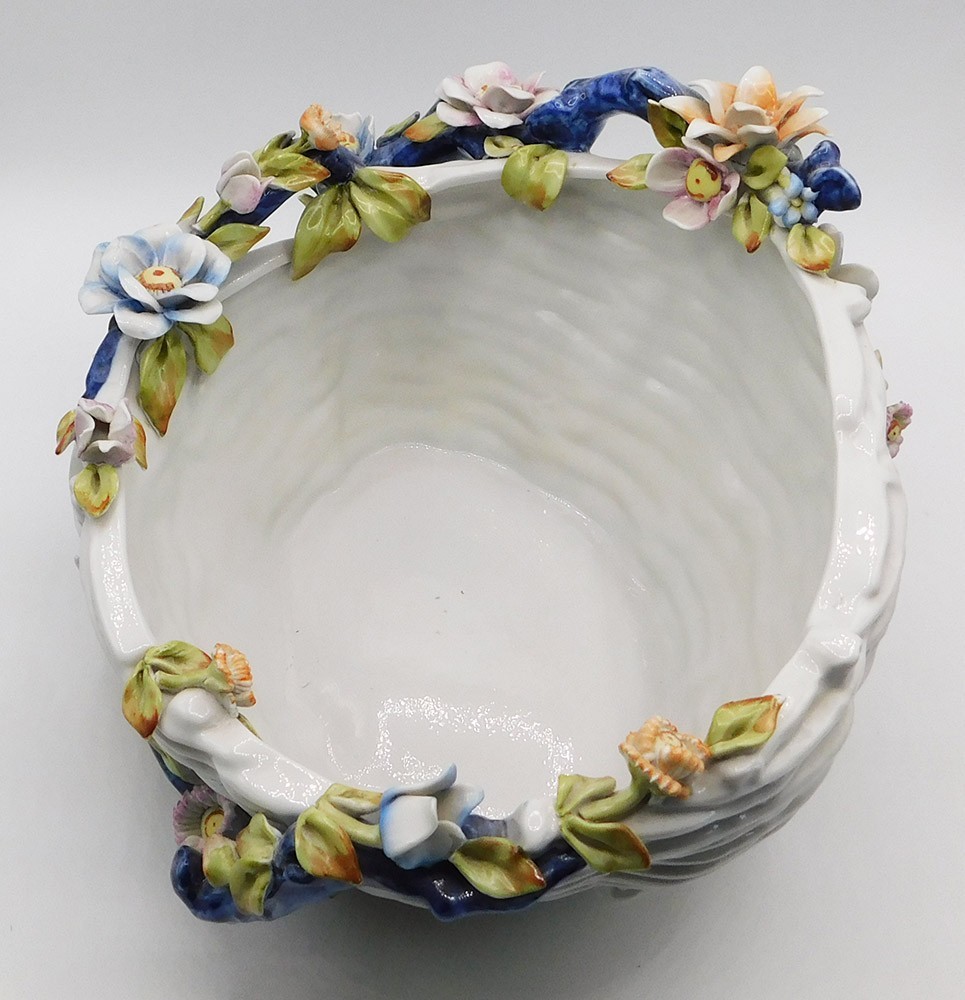 Vintage Large Italian Capodimonte Porcelain 3D Floral Woven Style Centerpiece