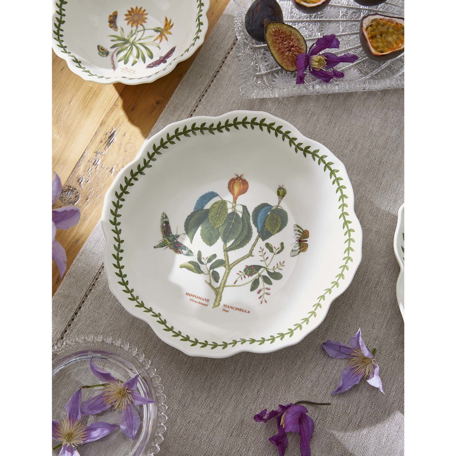 Portmeirion Botanic Garden Lotus 9″ Bowl