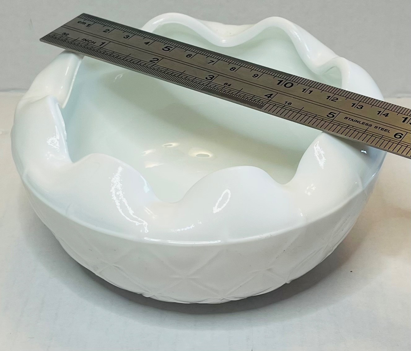 Vtg Indiana Milk Glass Duette Candy Bowl Diamond Quilted Crimped Ruffled Edge