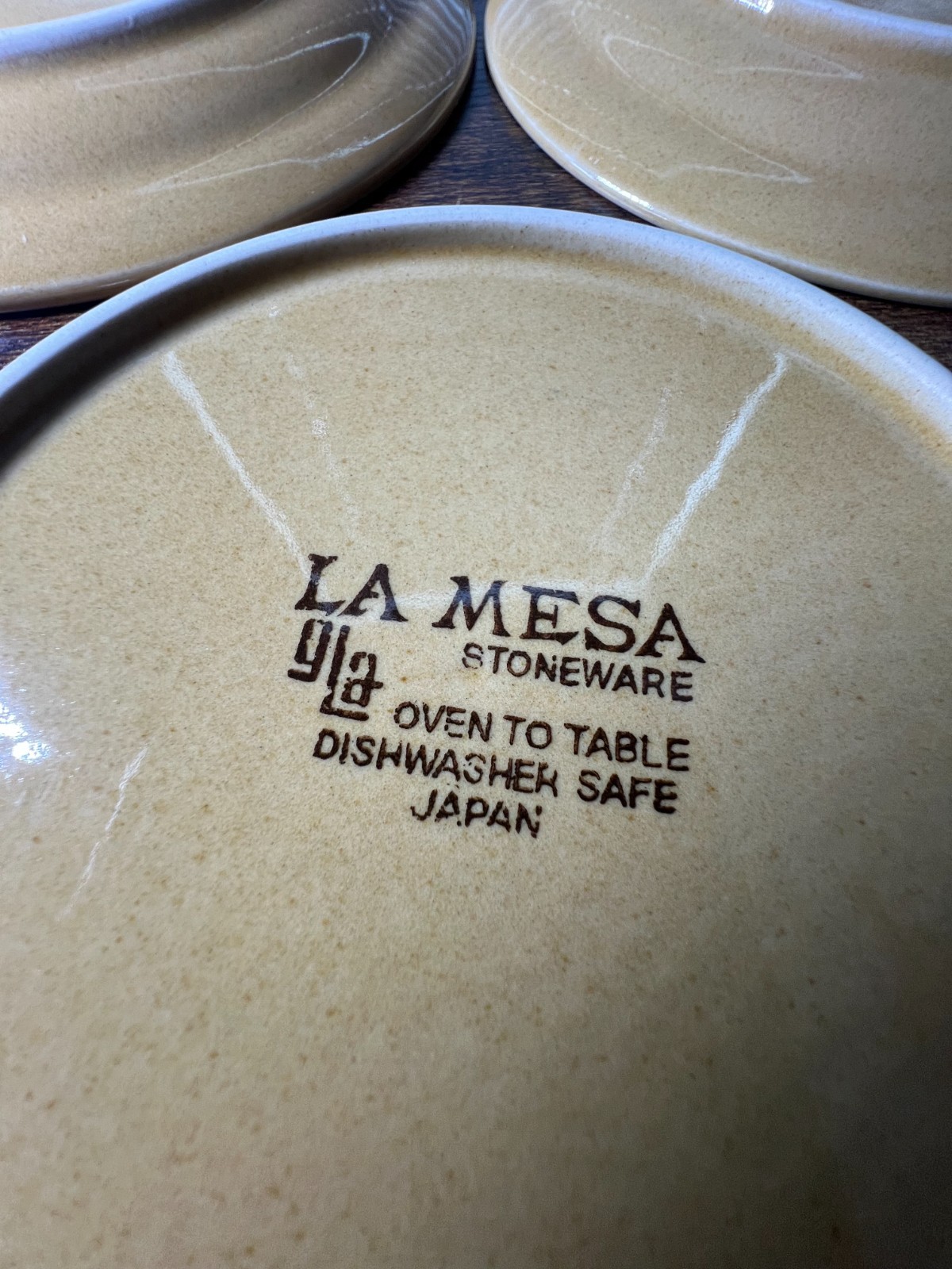 La Mesa Vintage Brown Daisy Plates 6.25 In. Set Of 9. Circas 1970 Vintage VTG