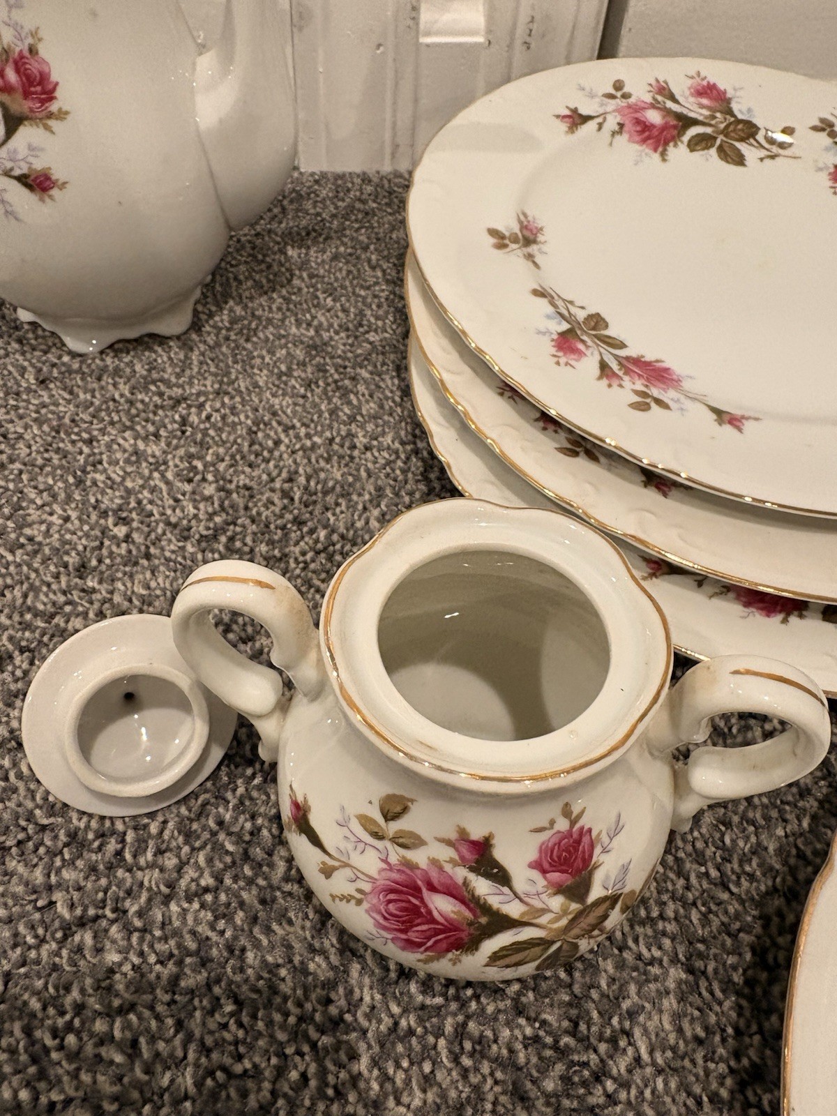 Unmarked Porcelain Floral Dinner Set White/Pink/Green w/ Gold Trim Teapot